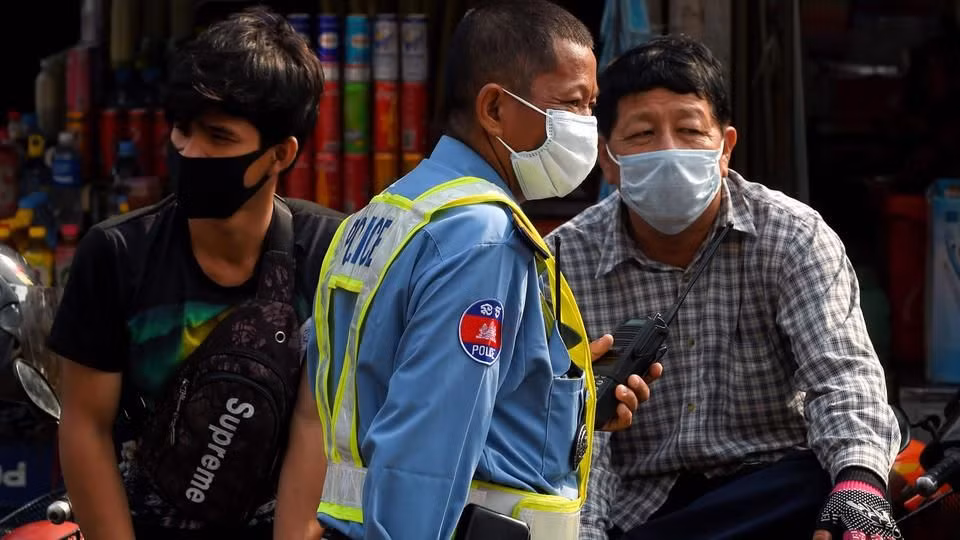 新冠肺炎疫情：柬埔寨新增3例境外输入病例 俄罗斯宣布向菲律宾提供新冠疫苗 ảnh 1