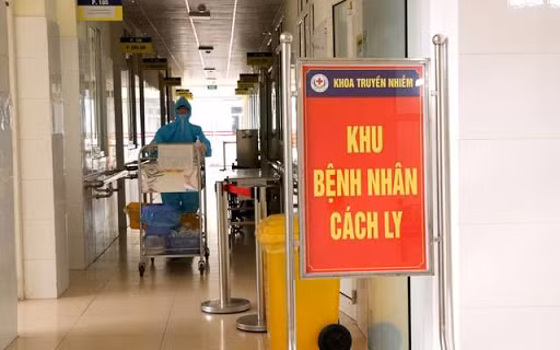 新冠肺炎疫情：河内仍存在新冠肺炎病毒感染的风险 ảnh 1