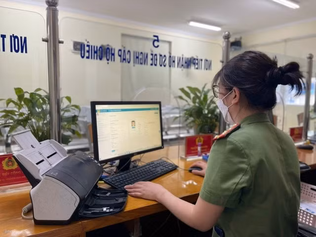 越南将于2023年3月1日启用签发电子普通护照 ảnh 1