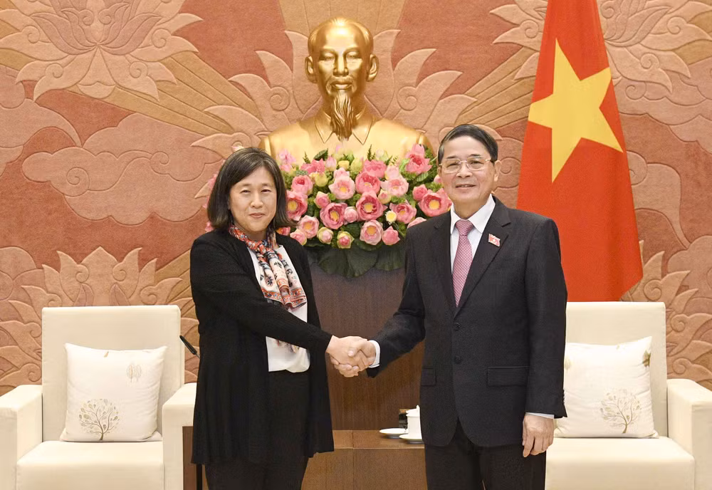 越南国会副主席阮德海会见美国贸易代表 ảnh 1