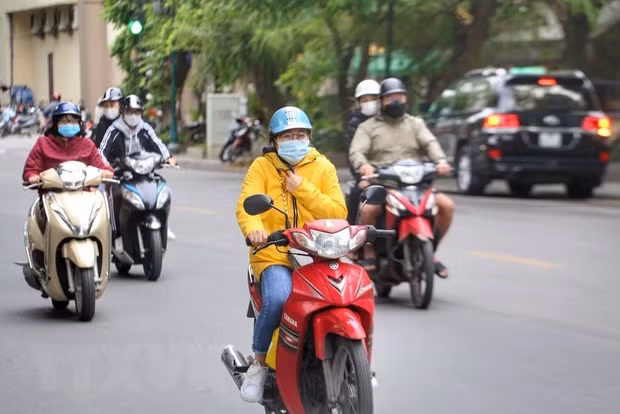 越南北部地区局地气温低于17摄氏度 ảnh 1