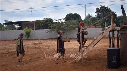 嘉莱族同胞富有特色的求雨仪式 ảnh 1