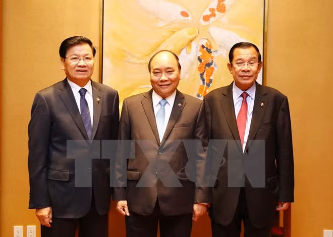 政府总理阮春福出席第31届东盟峰会系列活动 （组图） ảnh 9