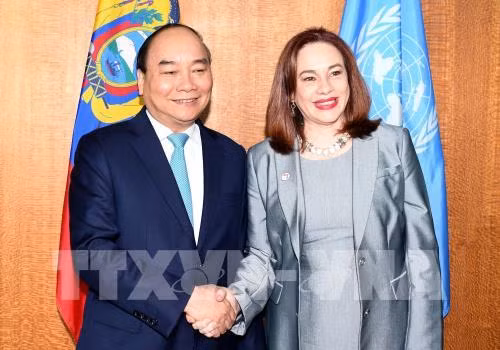 越南政府总理阮春福会见第73届联合国大会主席和联合国秘书长 ảnh 1 越南政府总理阮春福会见第73届联合国大会主席和联合国秘书长 ảnh 1