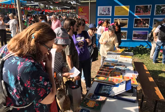 越南《人民报》社代表团参加第42届葡萄牙共产党《前进报》节 ảnh 2