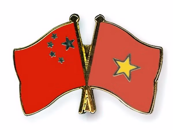 越南党和国家领导人就中国国庆69周年致贺电 ảnh 1 越南党和国家领导人就中国国庆69周年致贺电 ảnh 1