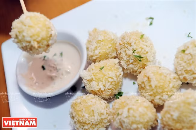 以色列小伙子Shahar Lubin情系越南美食 ảnh 9