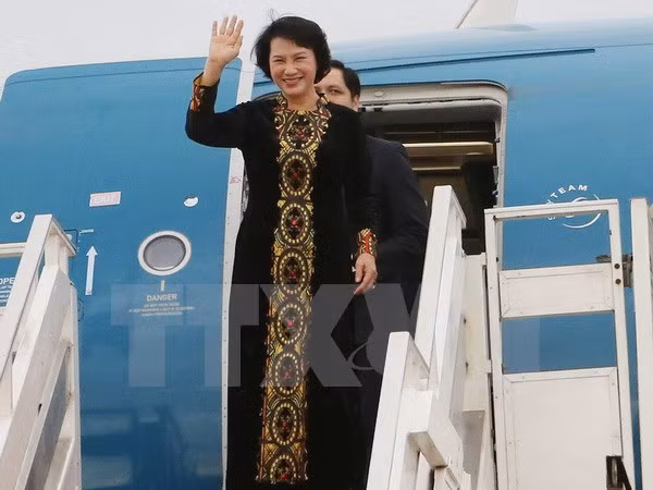 越南国会主席阮氏金银圆满结束访问老柬缅和出席AIPA37之旅 ảnh 1 越南国会主席阮氏金银圆满结束访问老柬缅和出席AIPA37之旅 ảnh 1