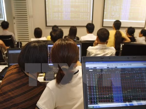 7月份外国投资者在河内证券交易所净买入870万只股 ảnh 1 7月份外国投资者在河内证券交易所净买入870万只股 ảnh 1