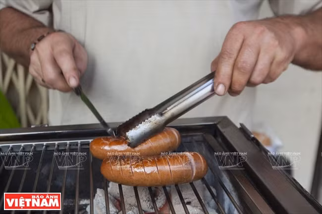 荷兰人在西贡卖小吃的故事 ảnh 2