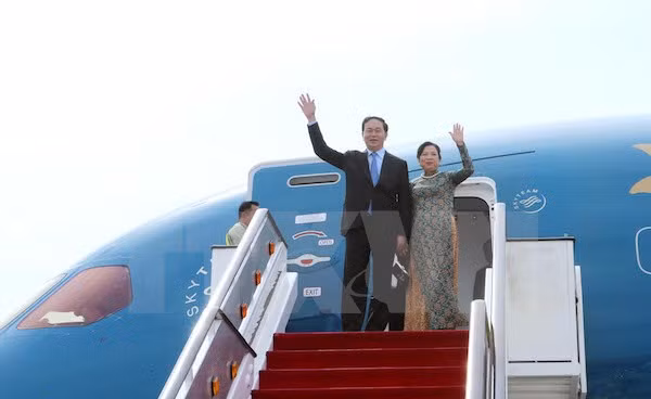 越南国家主席陈大光和夫人开始对新加坡共和国进行国事访问 ảnh 1