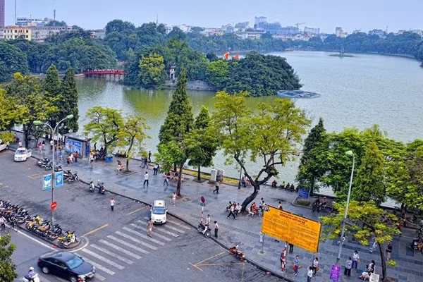 河内市拟10月起在还剑湖周边区域试点设立步行街 ảnh 1 河内市拟10月起在还剑湖周边区域试点设立步行街 ảnh 1