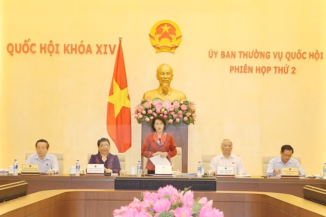 越南第十四届国会常委会第二次会议发表公报 ảnh 1 越南第十四届国会常委会第二次会议发表公报 ảnh 1
