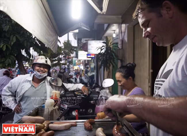 荷兰人在西贡卖小吃的故事 ảnh 8