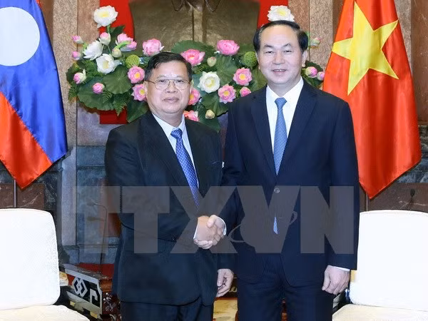 越南国家主席陈大光会见老挝国会副主席宋潘•平坎米 ảnh 1