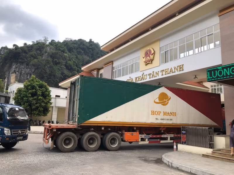 谅山省为口岸经济注入增长动力 ảnh 1 谅山省为口岸经济注入增长动力 ảnh 1