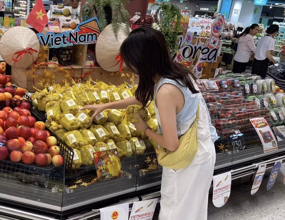 越南龙眼在泰国超市畅销 ảnh 1