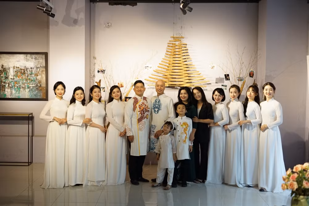 新活力竹乐团着力普及推广越南传统音乐 ảnh 3