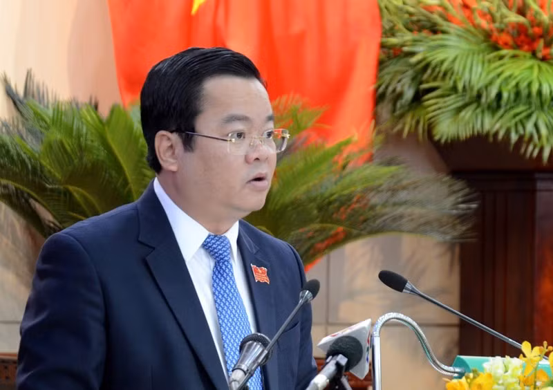 越共中央书记处对一些个人给予党纪处分 ảnh 1 越共中央书记处对一些个人给予党纪处分 ảnh 1
