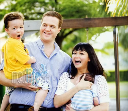 保障越南妇女与外国人结婚生出的小孩的就学就医权利 ảnh 1
