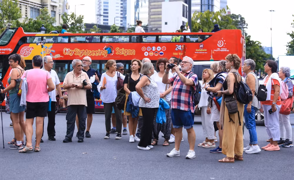 越南国会常务委员会第31次会议:扩大免签政策有利于越南旅游业的发展 ảnh 1 越南国会常务委员会第31次会议:扩大免签政策有利于越南旅游业的发展 ảnh 1