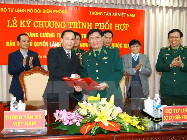 加大捍卫国家领土主权和边境安全信息宣传工作力度 ảnh 1 加大捍卫国家领土主权和边境安全信息宣传工作力度 ảnh 1