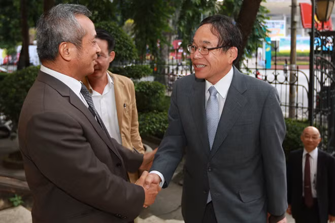  越日两国工会组织加强合作关系 ảnh 1