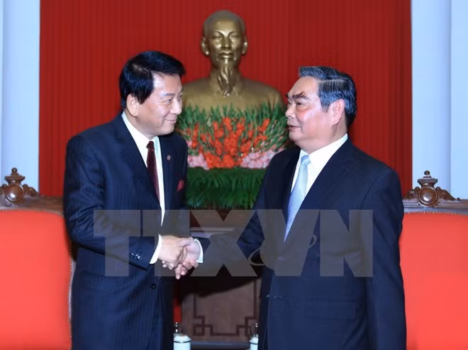 黎鸿英同志会见日越友谊特别大使 ảnh 1 黎鸿英同志会见日越友谊特别大使 ảnh 1