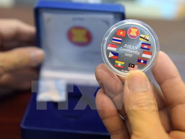 2015年—东盟发展的关键年 ảnh 1