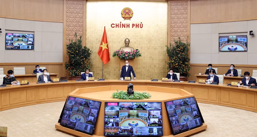 新冠肺炎疫情防控阻击战：回顾过去一年和今后阶段的防控措施 ảnh 7