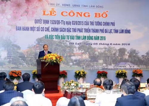 阮春福总理:旅游与高科技农业是林同省优先投资的领域 ảnh 1 阮春福总理:旅游与高科技农业是林同省优先投资的领域 ảnh 1