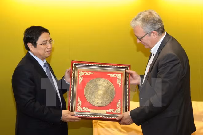 越南共产党代表团在法国展开系列活动 ảnh 1
