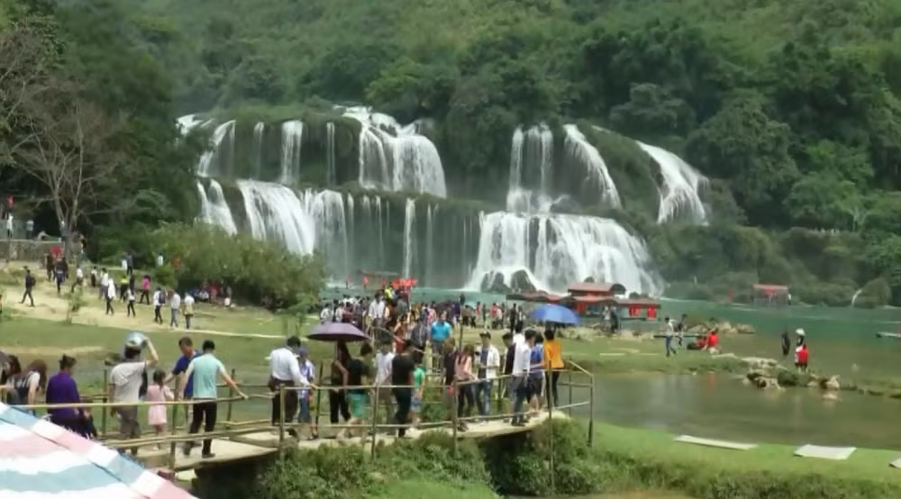  “唤醒”高平省的旅游潜力 ảnh 1