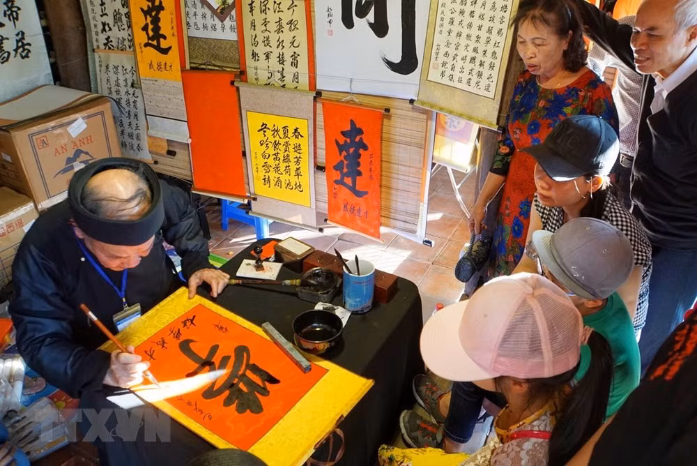 新春求字习俗——越南人文化之美 ảnh 2