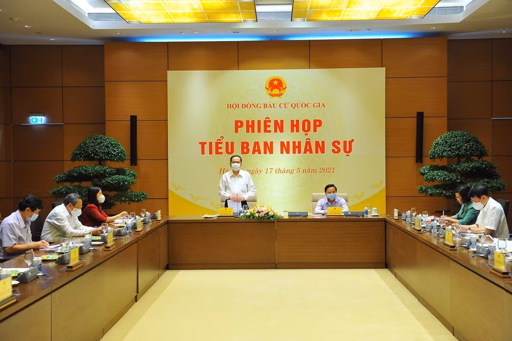 国会和人民议会代表换届选举:密切协调并准确地开展人事工作 ảnh 1 国会和人民议会代表换届选举:密切协调并准确地开展人事工作 ảnh 1