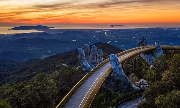 岘港市巴拿山旅游度假区正式开通直达金桥的缆车 ảnh 2