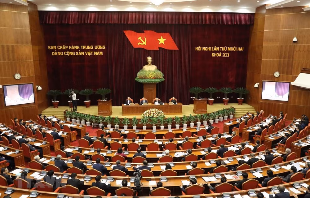 越共十二届中央委员会第十二次全体会议公报（第三号） ảnh 1