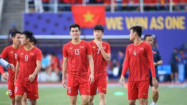越南U23足球队受到亚足联好评 ảnh 1