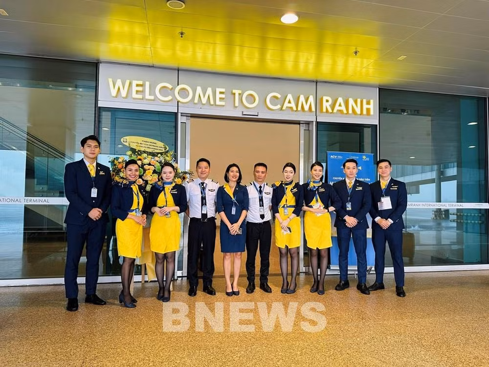 越游航空公司开通越南岘港\金兰至中国澳门航线 ảnh 1