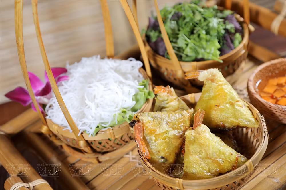 菱角虾炸春卷 ảnh 2