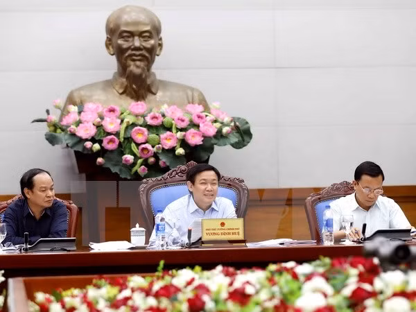 政府副总理王廷惠：保持2016年医保参加者的医疗卫生服务费 ảnh 1