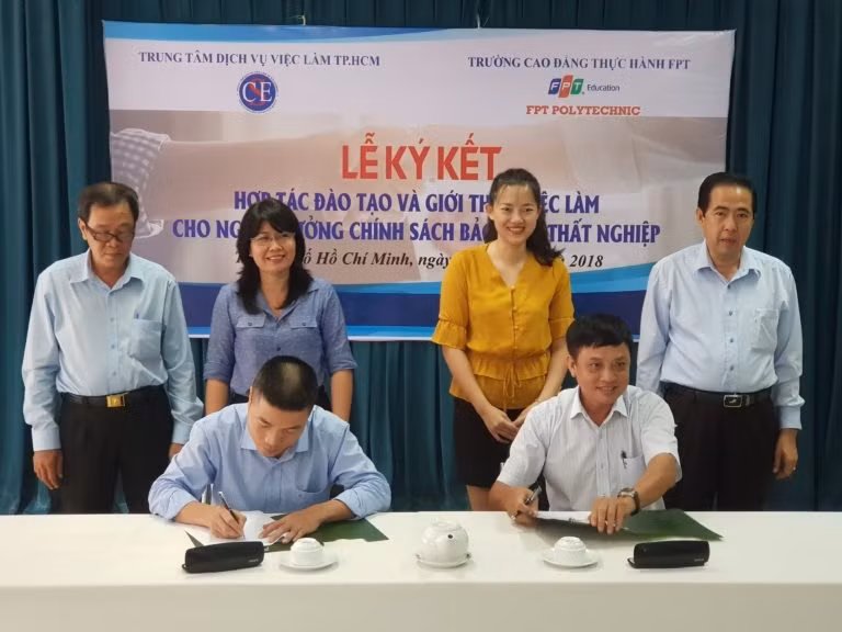 胡志明市为劳动者提供职业培训和就业机会 ảnh 2