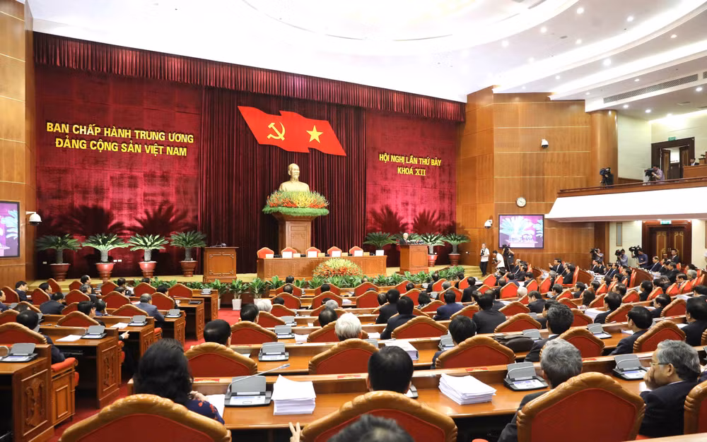 越共十二届中央委员会第七次全体会议闭幕并发表公报 ảnh 1 越共十二届中央委员会第七次全体会议闭幕并发表公报 ảnh 1