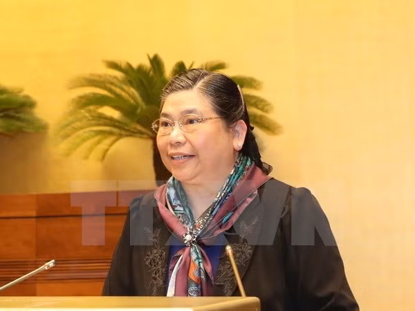 越南国会常务副主席丛氏放会见欧洲议会外事委员会人权分委会代表团 ảnh 1 越南国会常务副主席丛氏放会见欧洲议会外事委员会人权分委会代表团 ảnh 1