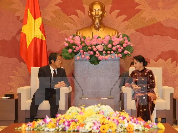 国会主席阮氏金银会见日本和泰国驻越大使 ảnh 1 国会主席阮氏金银会见日本和泰国驻越大使 ảnh 1