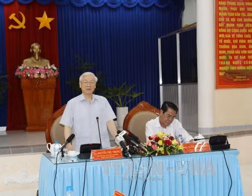 阮富仲总书记：金瓯省应进一步发展海洋经济和林业经济 ảnh 1