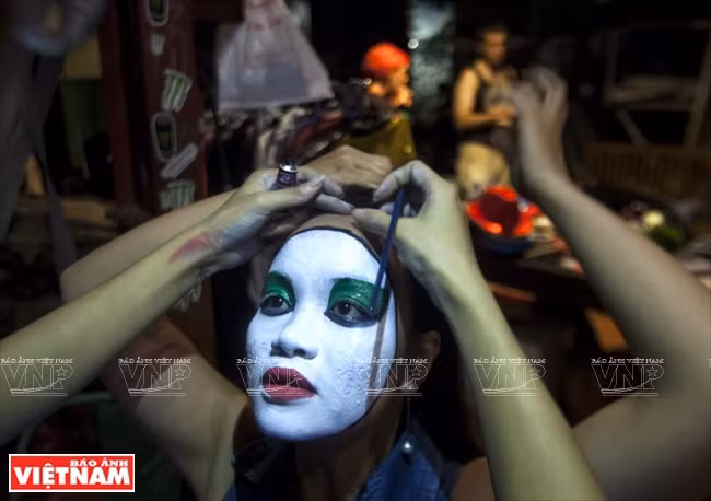 Saigon Players跨国剧组 ảnh 1