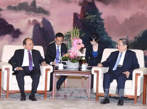阮春福总理会见中国全国政协主席俞正声 ảnh 1 阮春福总理会见中国全国政协主席俞正声 ảnh 1