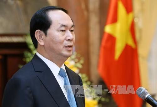 越南国家主席陈大光任命越南驻外大使 ảnh 2