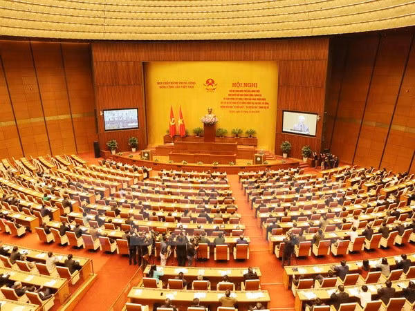 全国干部学习贯彻越共十二届四中全会决议会议在河内举行 ảnh 1